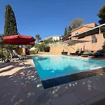 Les Lauriers 5 Etoiles - Maison Provencale Villa