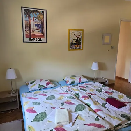 Charming 5 Stars Maison Provencale * בנדול