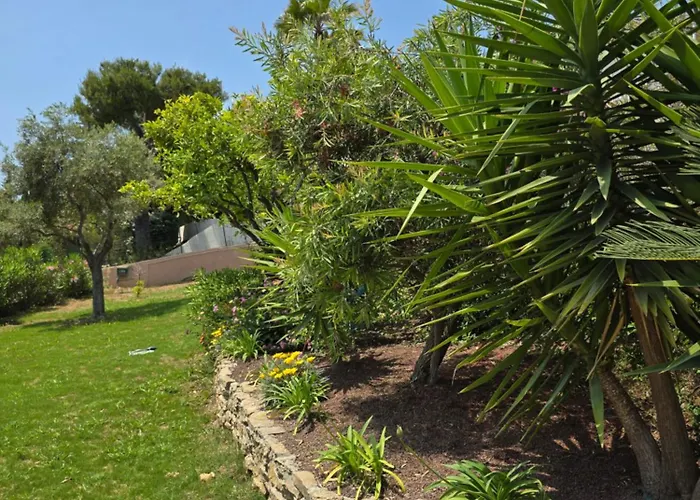 Les Lauriers 5 Etoiles - Maison Provencale Villa *
